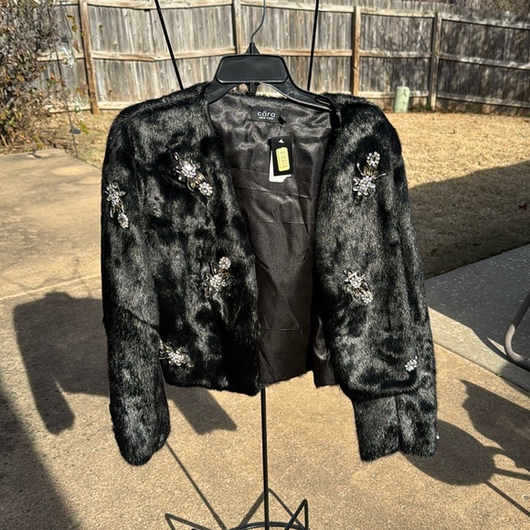 NWT Black Faux Fur Jewelry Embellished Jacket Coat sz s/m